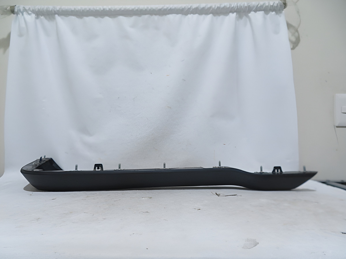 Hule Defensa Trasero Izquiero Inf Ram 2019-2022 S/sensor