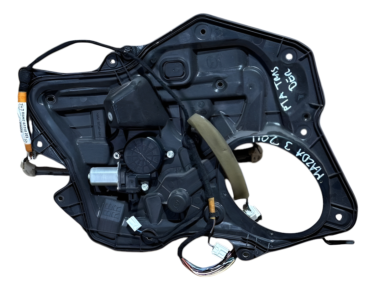 Mazda 3 2017 - 2020 Elevador Trasera Derecho Usado Original