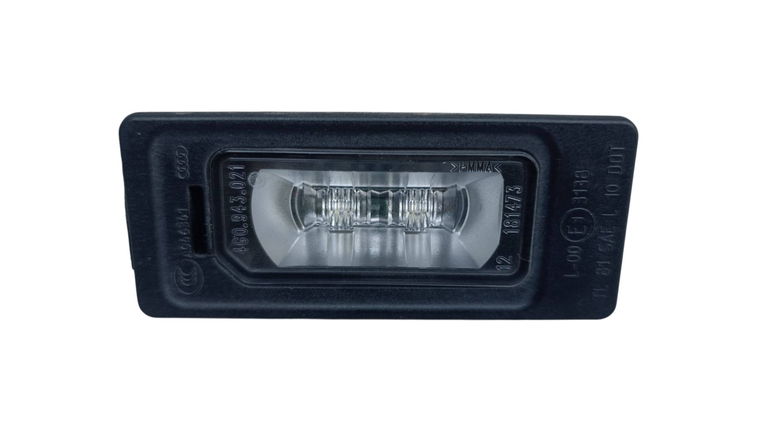 Audi A4 2013 - 2016 Luces de Placas Trasera Usado Original