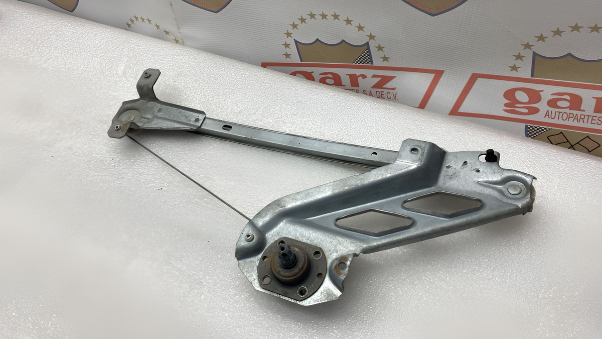 Chevrolet Chevy 2003 - 2008 Elevador de cristal Trasera Usado Original