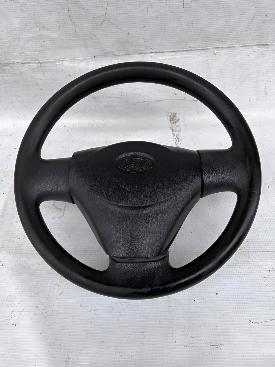 Volante Hyundai Attitude 2012-2014 Usado Original Negro
