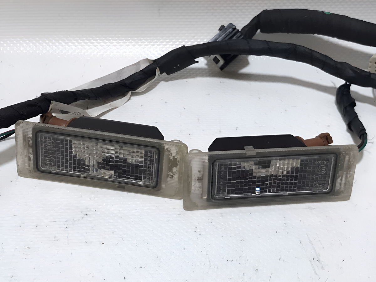 Chevrolet Equinox 2010 Al 2017 Par Luz De Placa Trasera