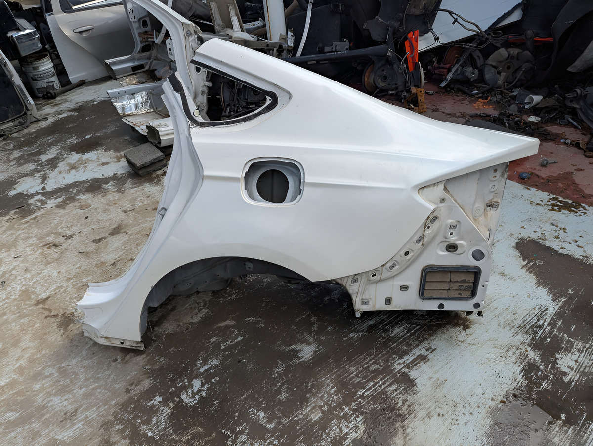 Costado Ford Fusion 2013-2016 Costado Detalle