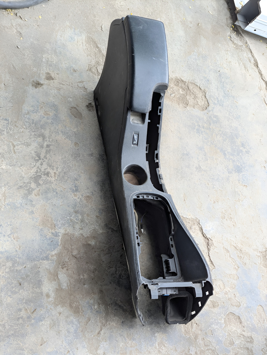 Renault Fluence 2011-2015 Consola Central Reposabrazo