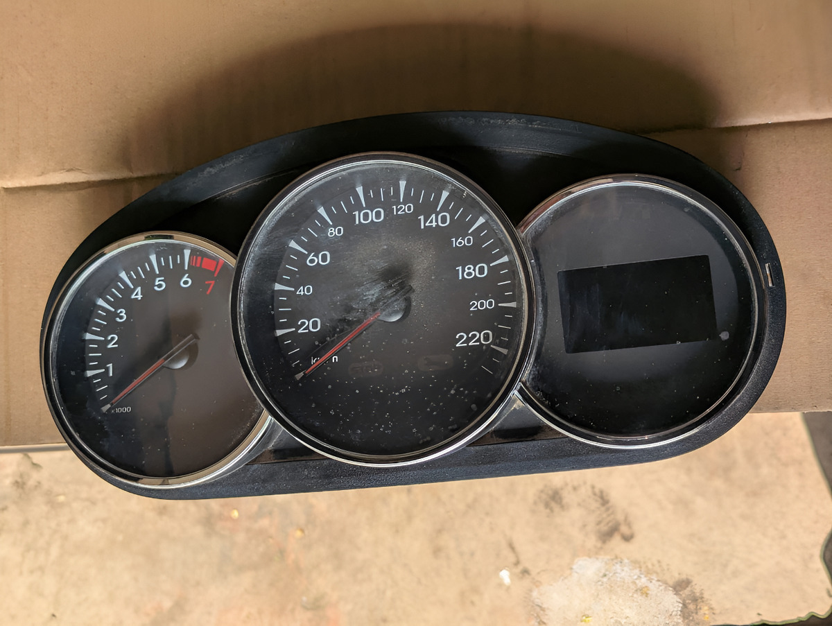 Renault Fluence 2.0 Std 2011-2014 Cluster Velocimetro