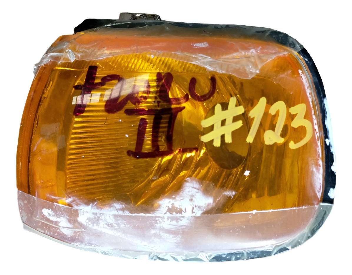 Cuarto De Punta Lh Nissan Tsuru 1997-2000 Tw (2)