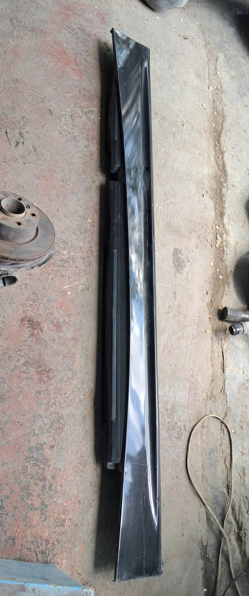 Bmw 120i 2006 Al 2011 Estribo Lateral Izquierdo
