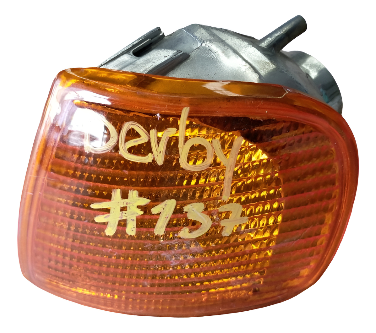 Cuarto De Punta Izq Vw Derby 1998-2001 C/detalle Taiwan