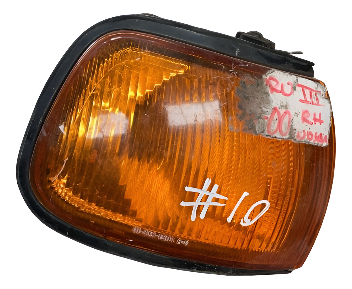 Cuarto De Punta Der Nissan Tsuru 1996-2000 C/det Taiwan