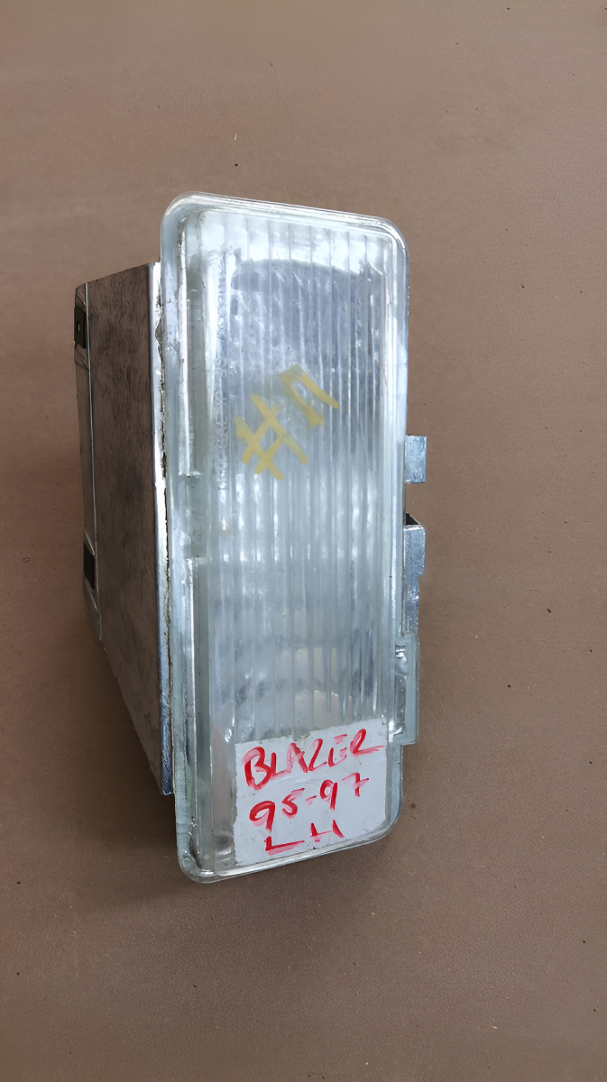 Cuarto Frontal Izq Chev Blazer 1995-1997 C/det Taiwan
