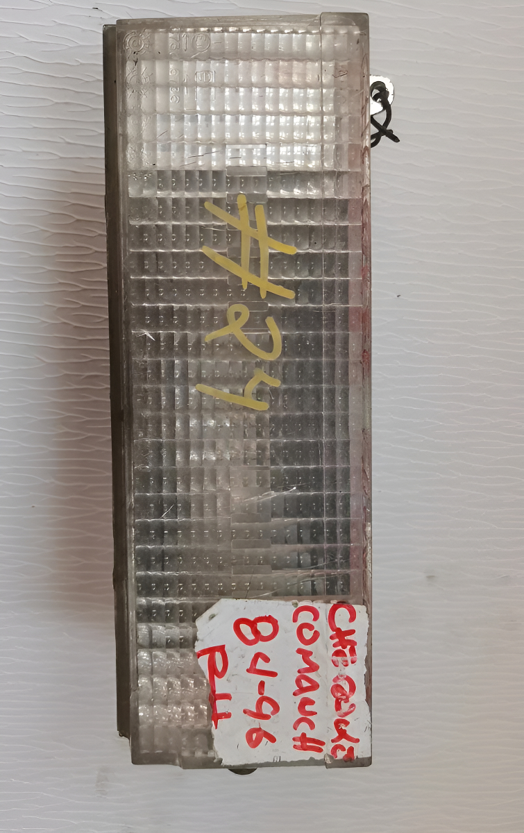 Cuarto Frontal Der Jeep Comanche 1984-1996 C/det Taiwan