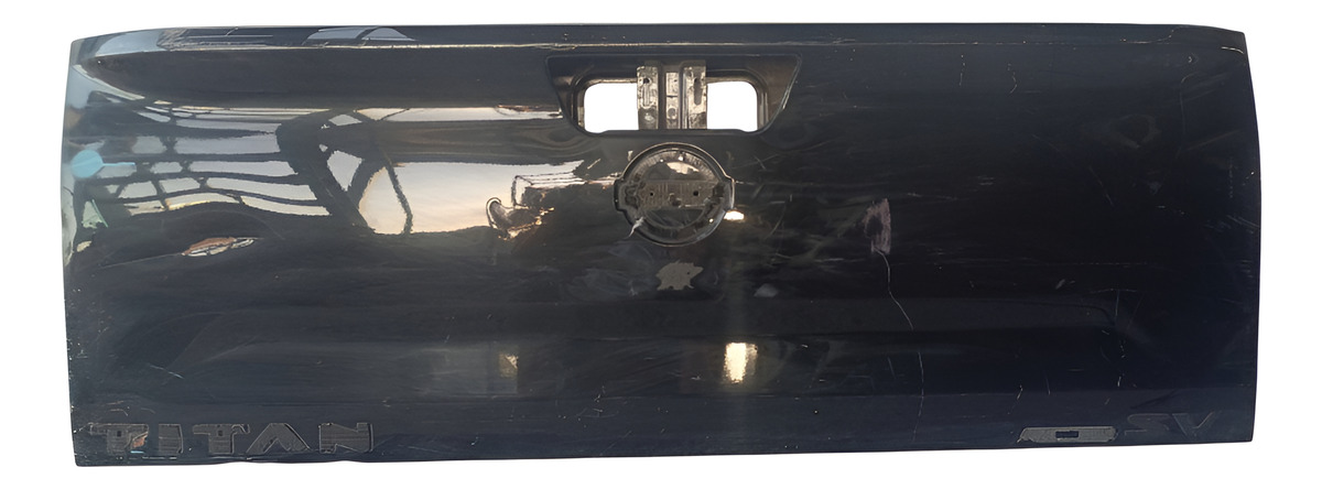 Nissan Titan 2016 - 2020 Tapa de Caja Usado Original
