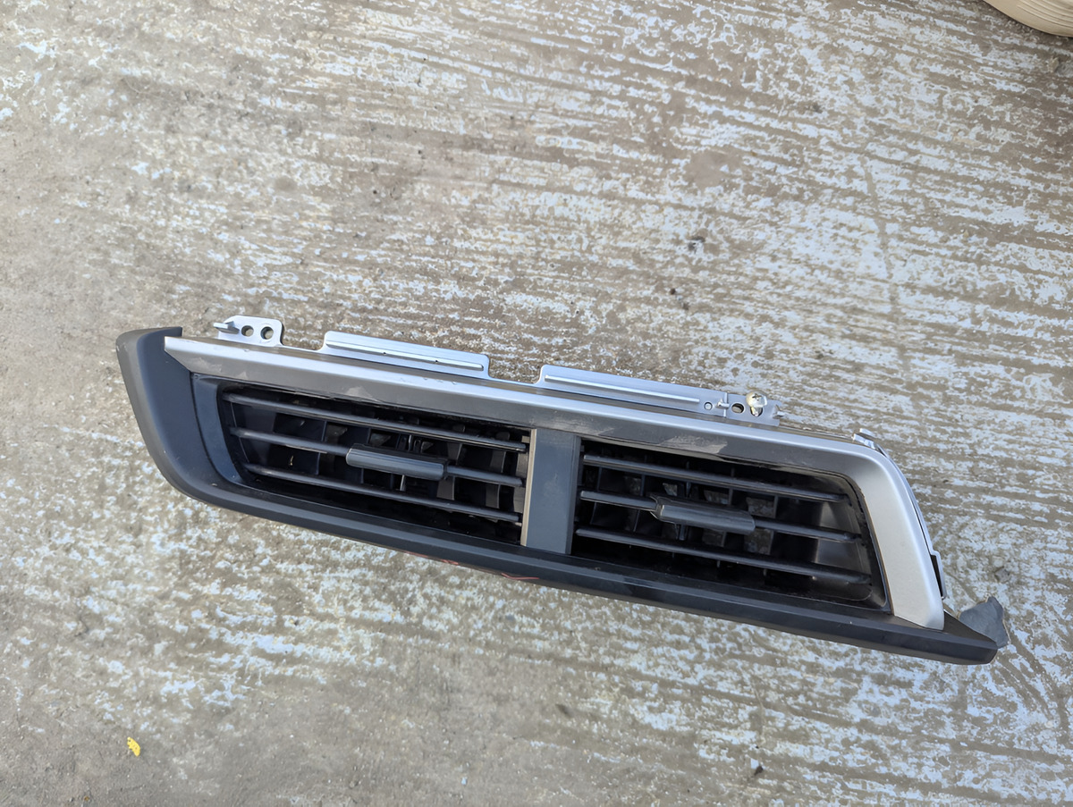 Honda Brv 2018-2023 Difusor Aire Acondicionado Central