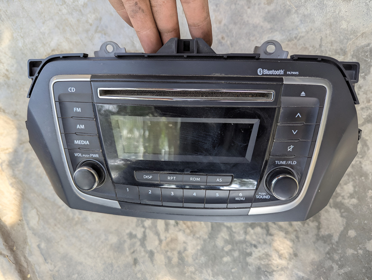 Suzuki Ciaz 2016-2021 Estereo Original