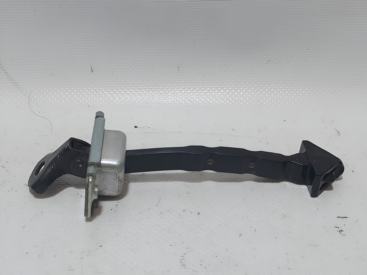 Mazda 3 2010 Al 2013 Tirante Tensor Delantero Derecho