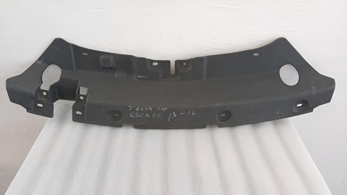 Tolva Superior De Marco Radiador Ford Escape 13-16