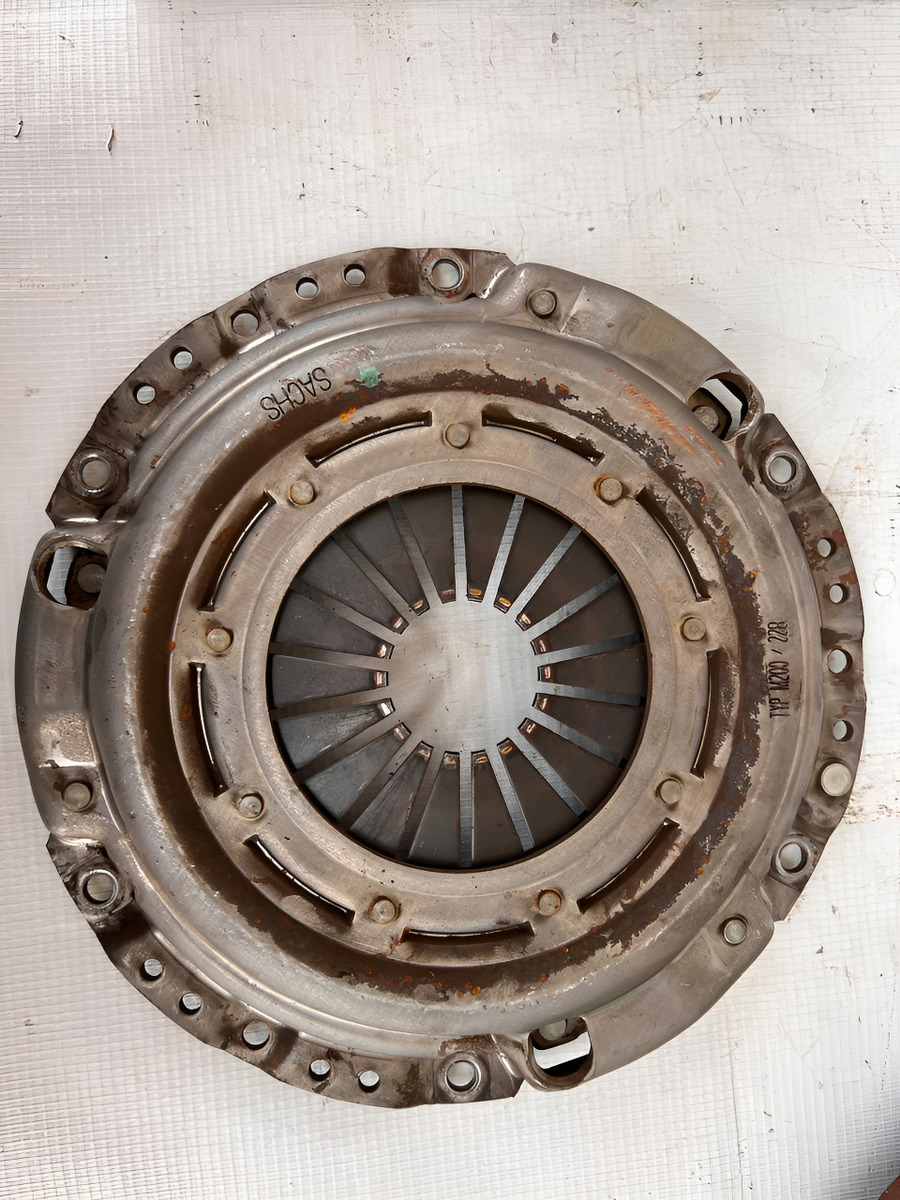 Clutch Toyota Yaris R 2016-2020 Usado Original - vista 1
