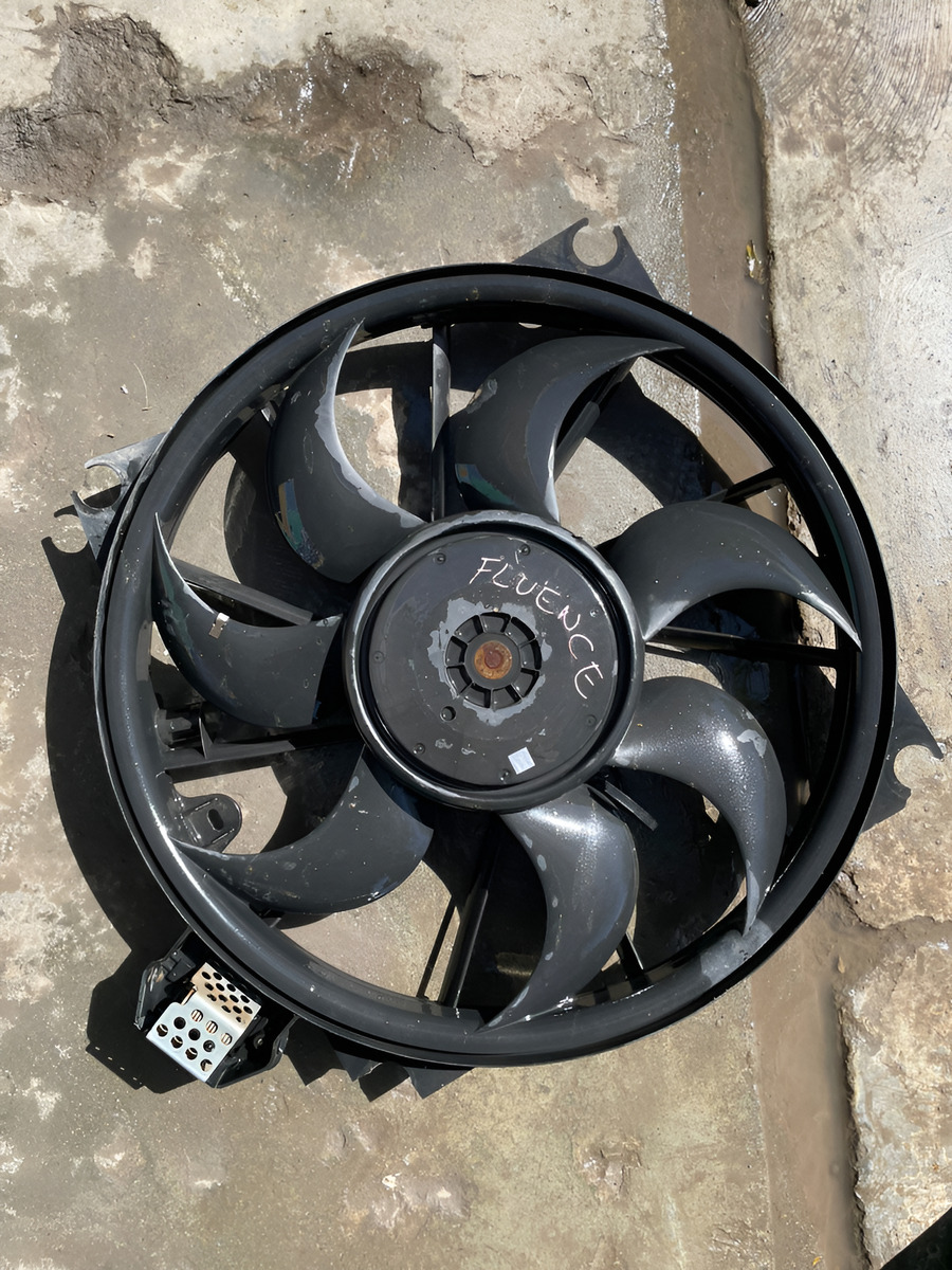 Renault Fluence 2011-2015 Motoventilador