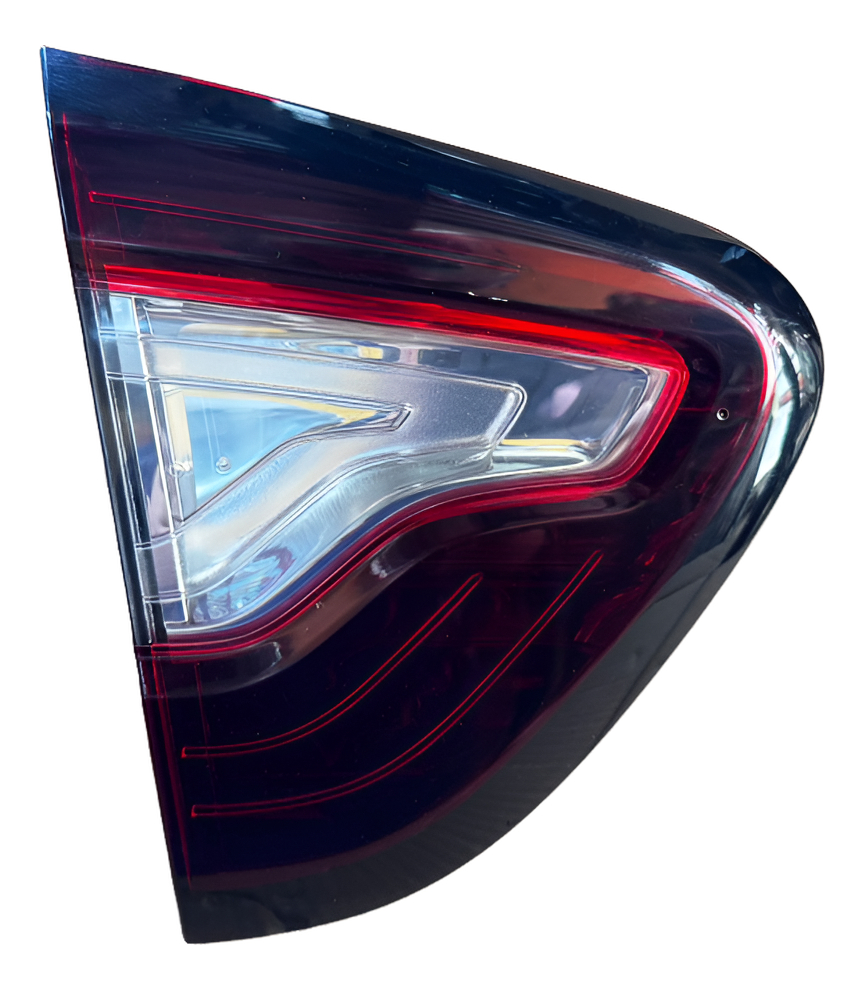 Inter Calavera Izquierda Renault Captur 2018-2023 Izquierdo/conductor Rojo