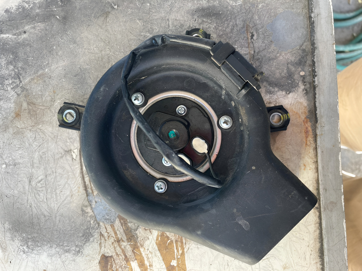 Suzuki Gixxer 250 2020-2025 Motoventilador