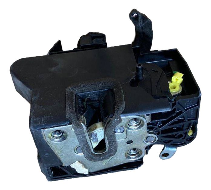 Renault Duster 2021 - 2024 Chapa Trasera Izquierdo Usado Original