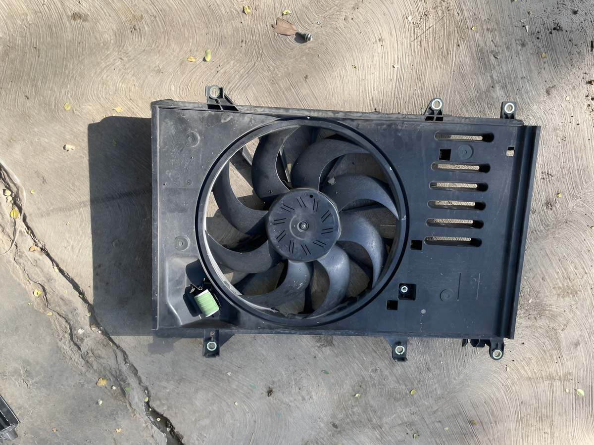 Mazda Mx-5 2.0 2020-2025 Motoventilador Original