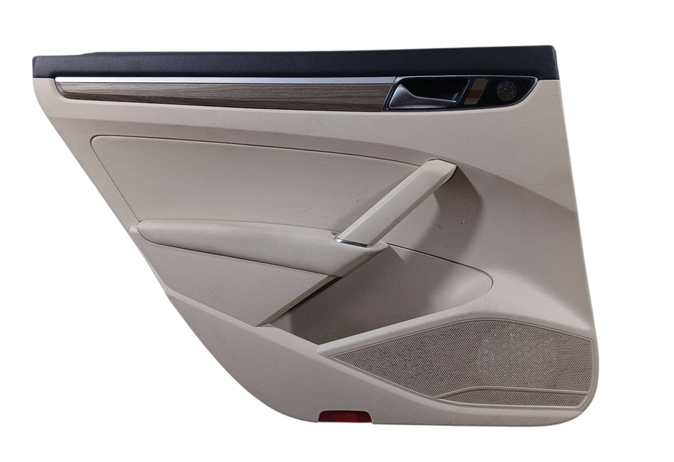 Volkswagen Passat 2012 - 2019 Tapiceria Trasera Izquierdo Usado Original