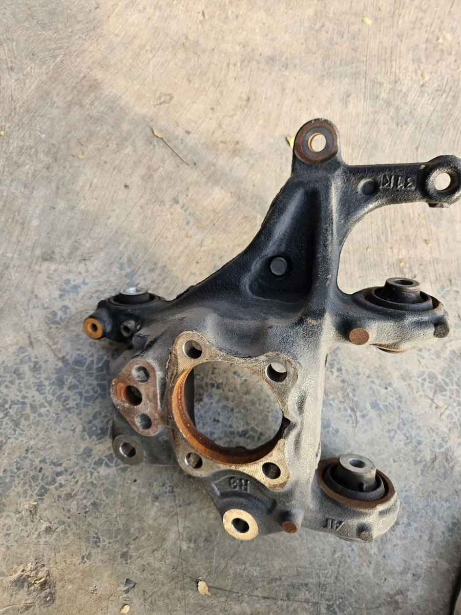 Lexus Ux250h 2023-2025 Mango Maza Abs Trasero Derecho