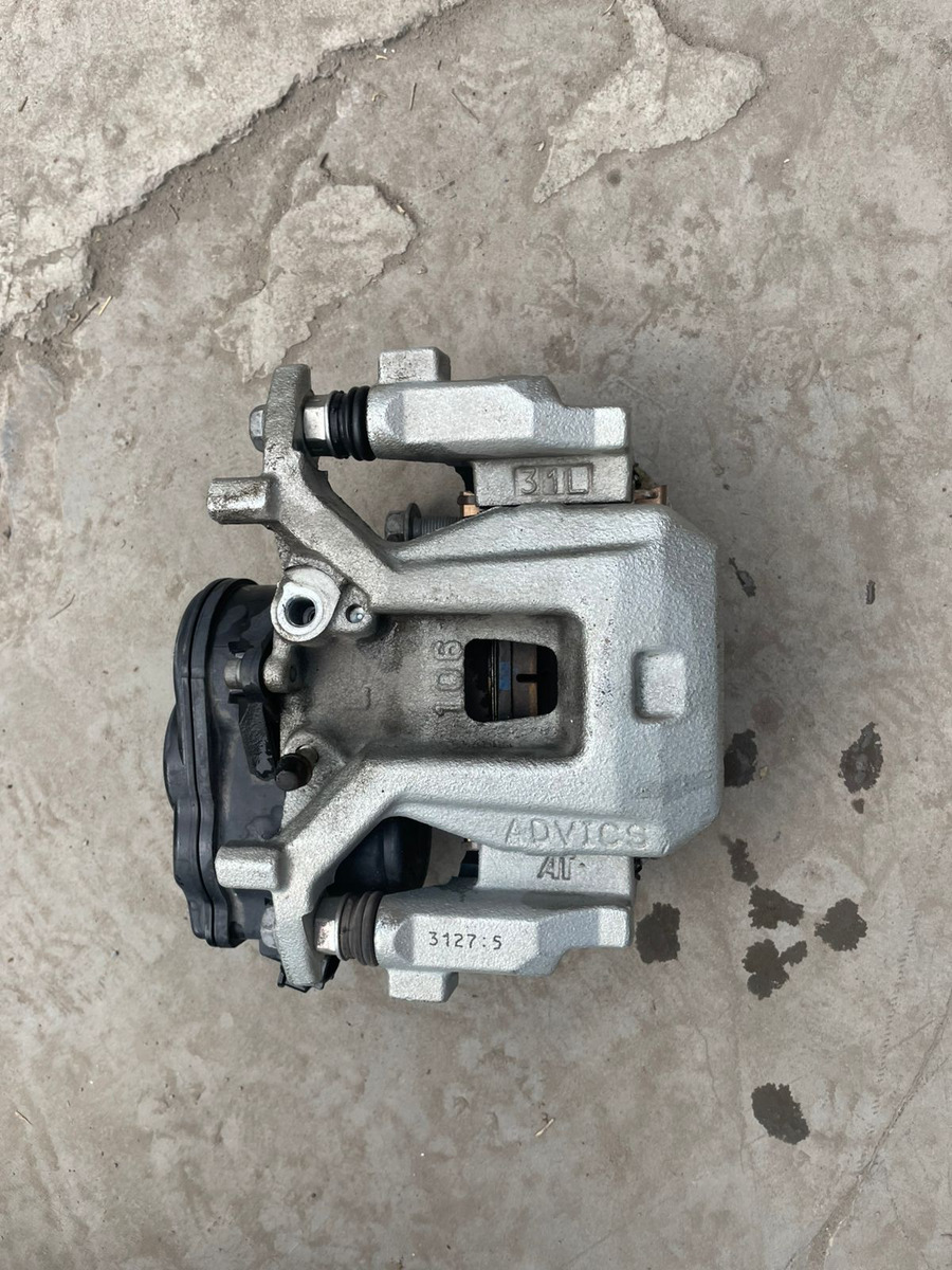 Lexus Ux250h 2023-2025 Caliper Trasero Izquierdo Elect