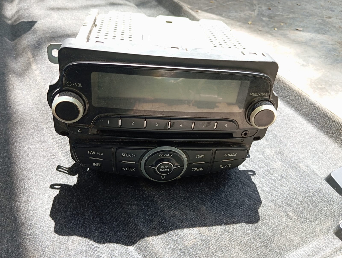 Chevrolet Sonic 12 Al 16 Autoestereo