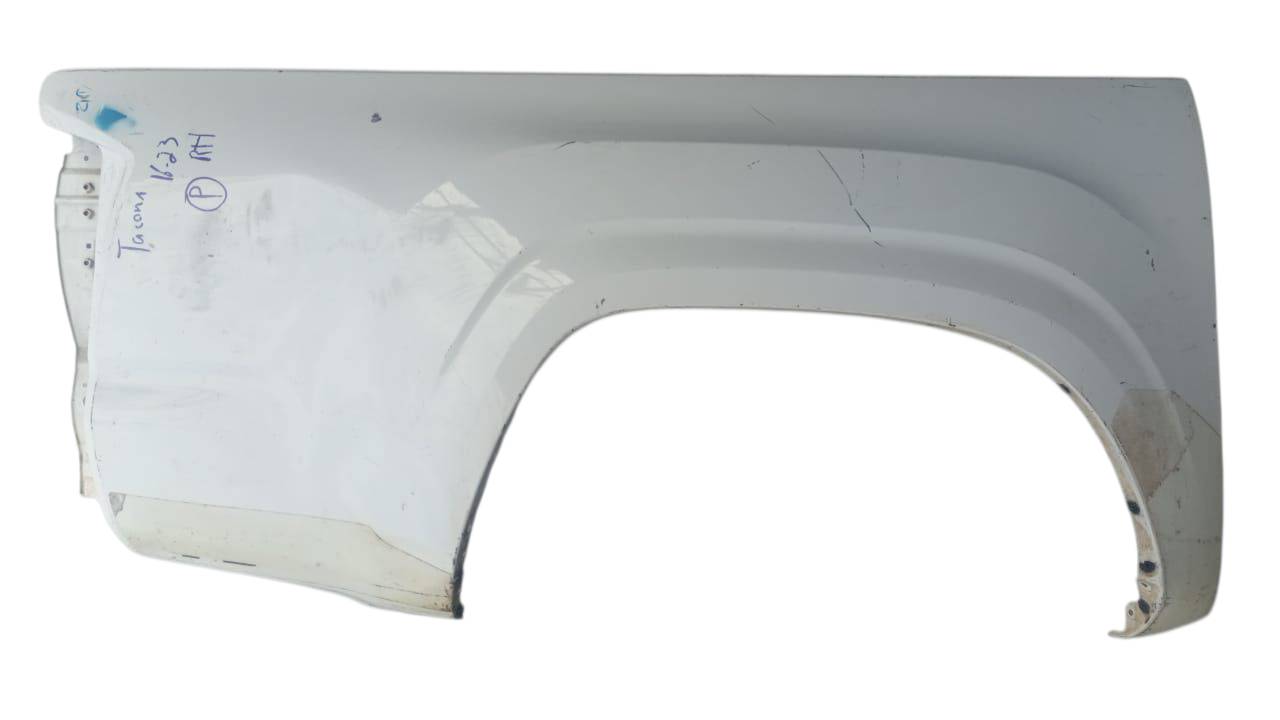 Toyota Tacoma 2016 - 2023 Costados Laterales Trasera Derecho Usado Original