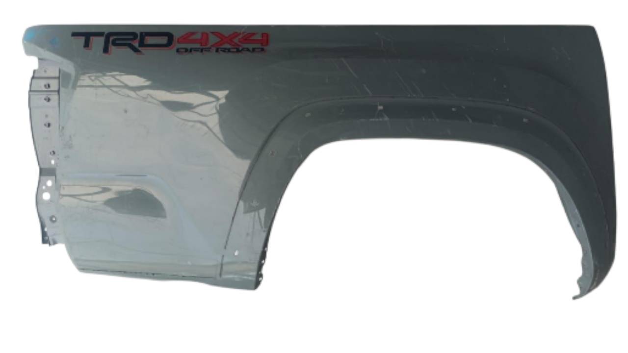 Toyota Tacoma 2019 - 2023 Costados Laterales Derecho Usado Original
