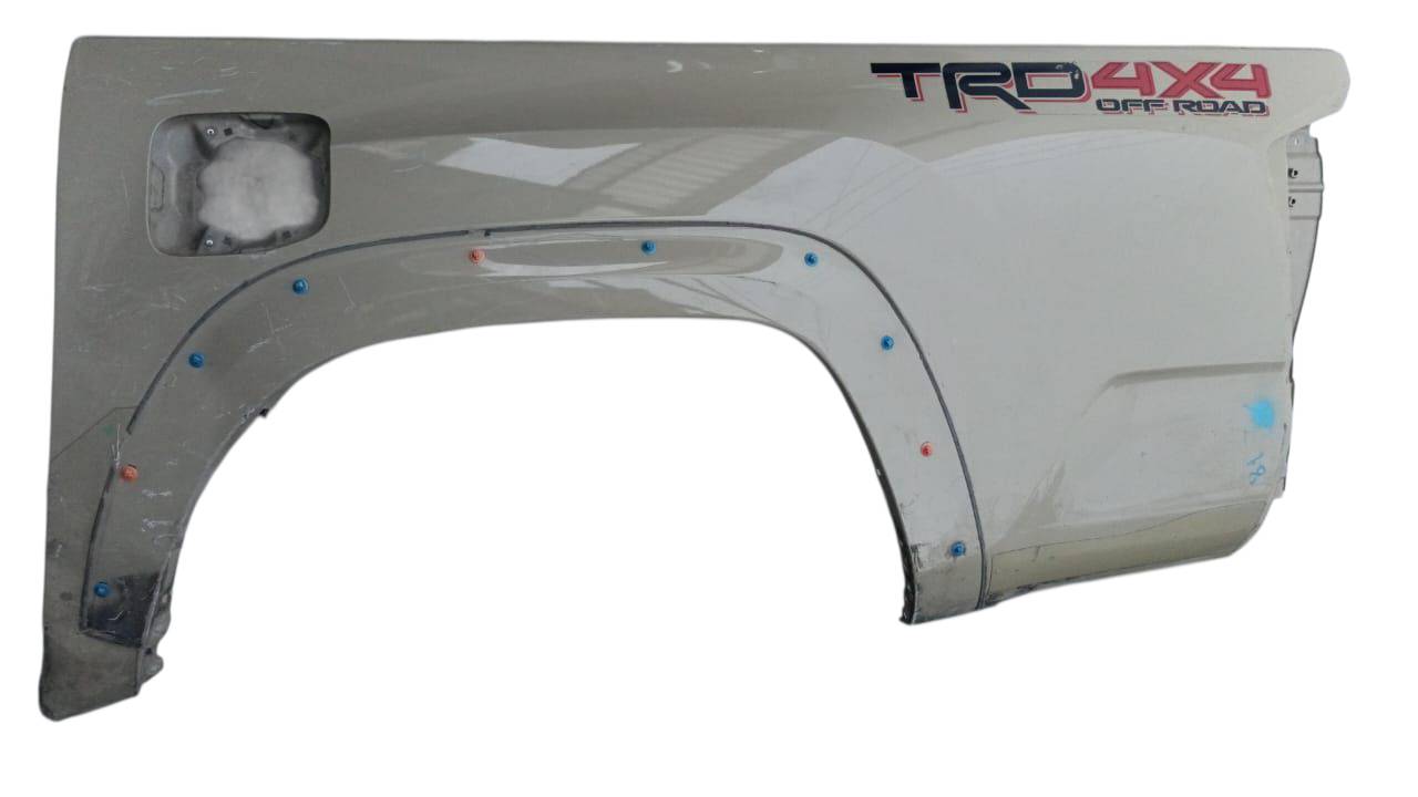 Toyota Tacoma 2019 - 2023 Costados Laterales Izquierdo Usado Original