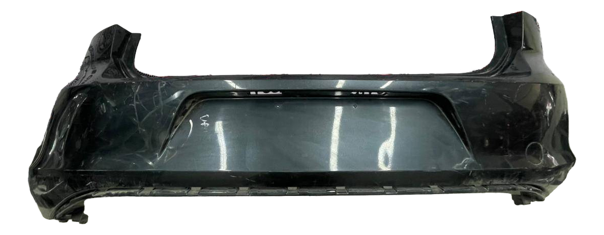 Volkswagen Golf 2015 - 2017 Fascia Trasera Usado Original