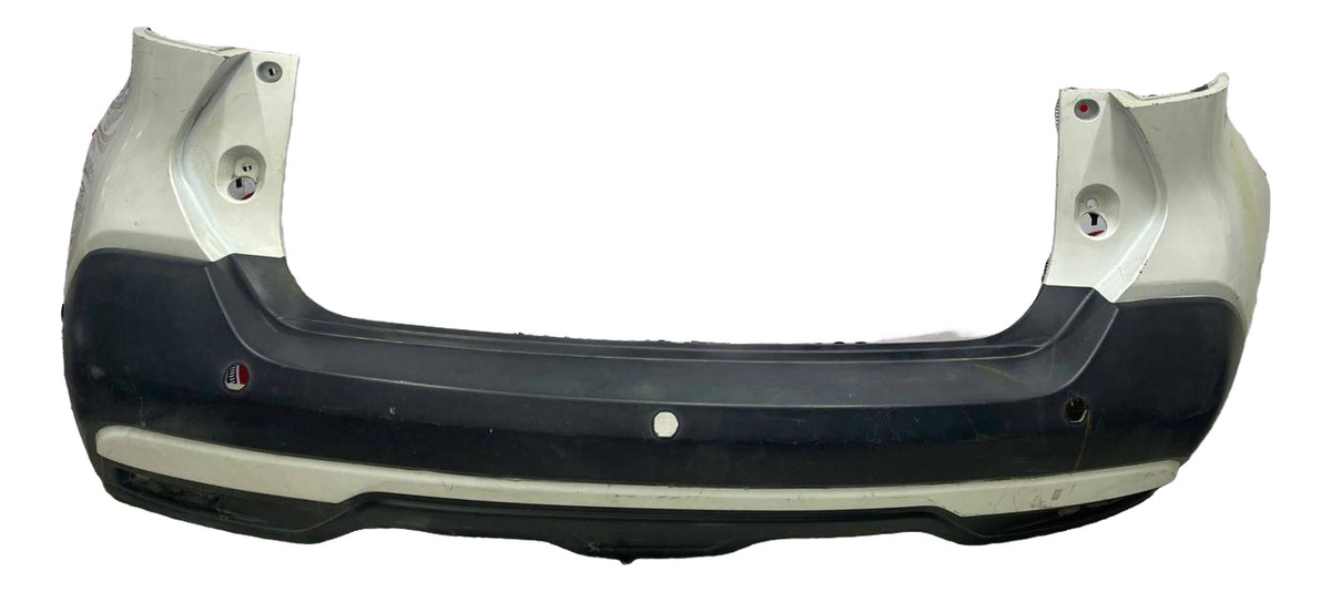 Nissan Kicks 2017 - 2020 Fascia Trasera Usado Original