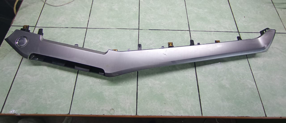 Mg Gt 22 Al 24 Moldura De Tablero Con Boton Encendido