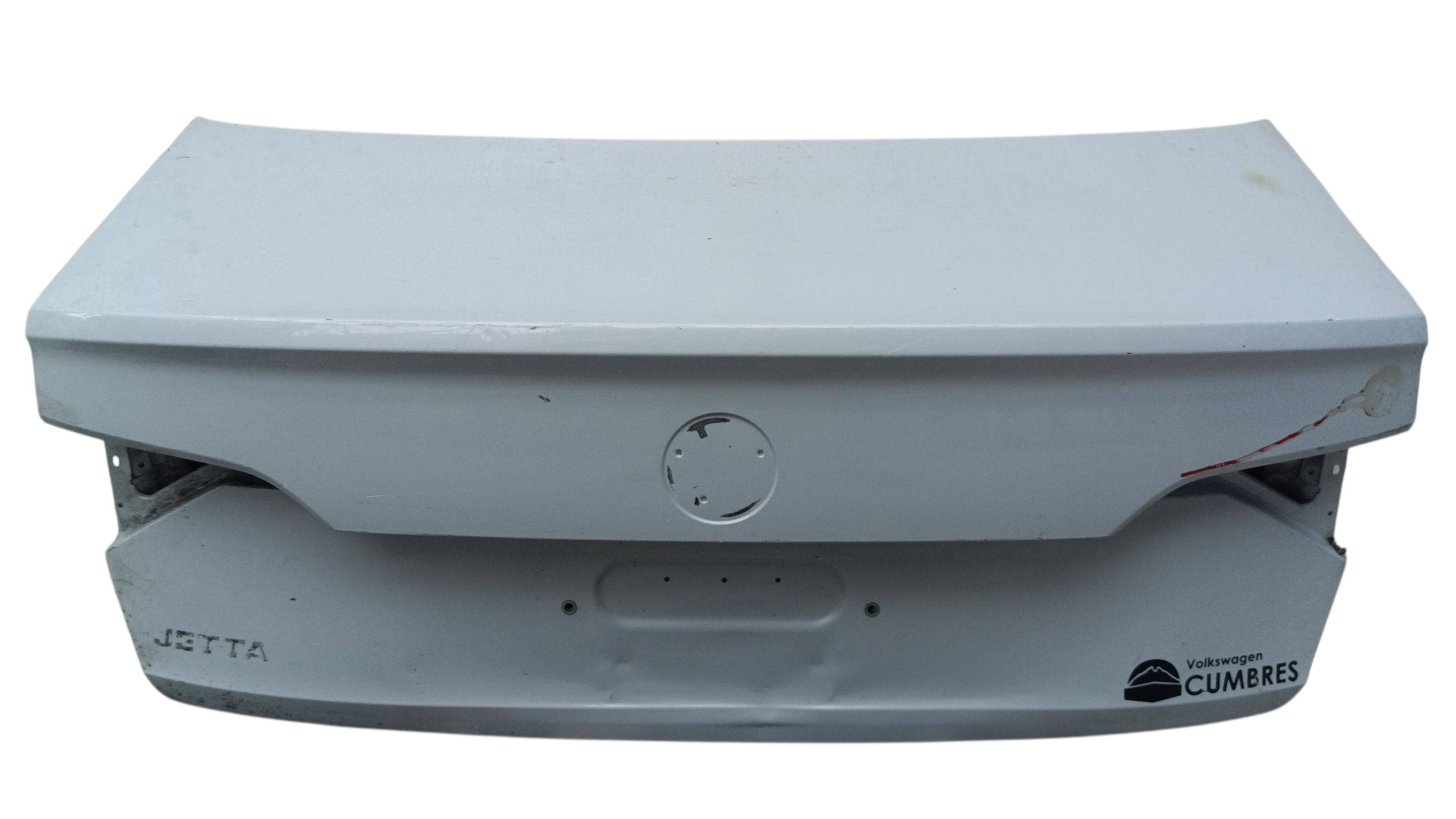 Volkswagen Jetta 2019 - 2023 Tapa de Caja Usado Original