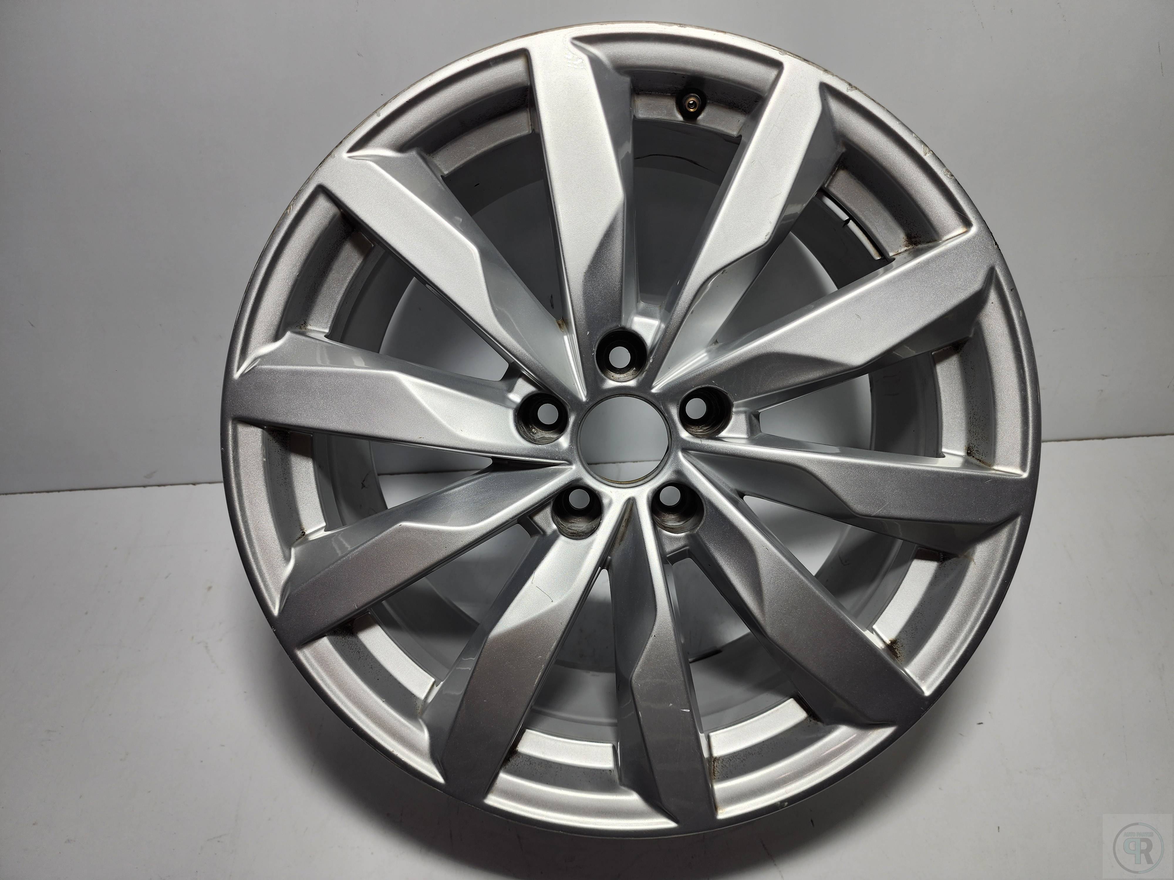 Audi A4 2015 - 2018 Rin Usado Original