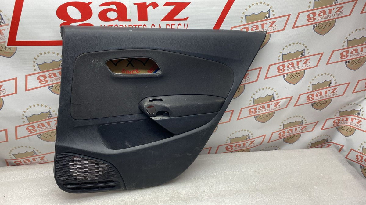 Tapiceria Puerta Trasera Derecha Volkswagen Polo 13 Al 21 Negro