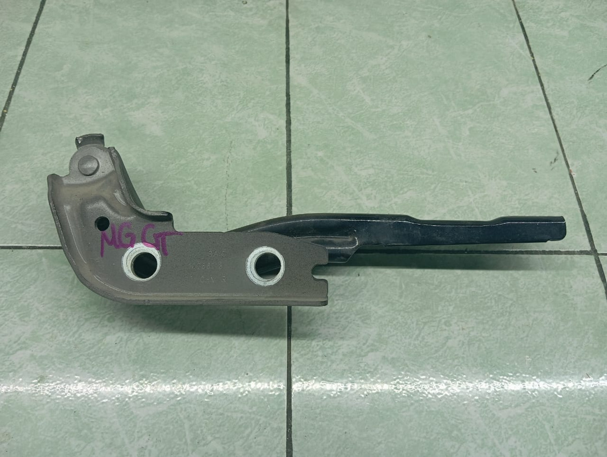 Mg Gt 22 Al 24 Bisagra De Cofre Derecha