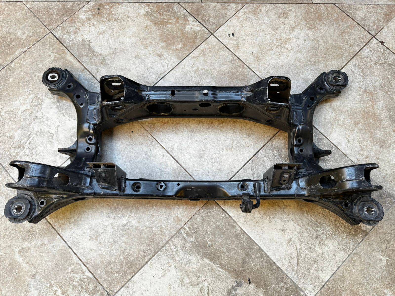 Kia Sportage 2017 - 2019 Puentes de Suspensión Trasera Usado Original