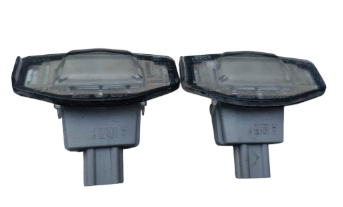 Honda Civic 2012 - 2015 Luces de Placas Usado Original