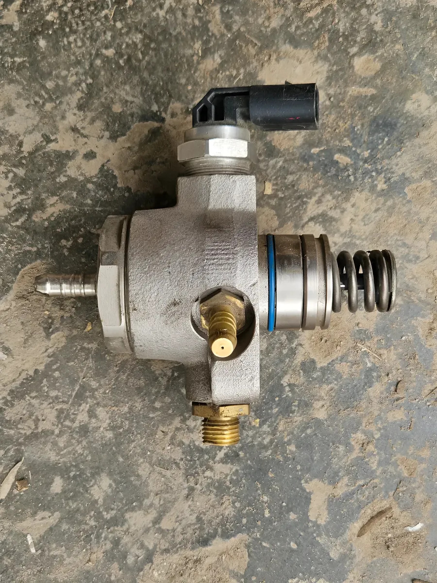 Audi A5 2.0t 2010-2016 Bomba Gasolina Alta