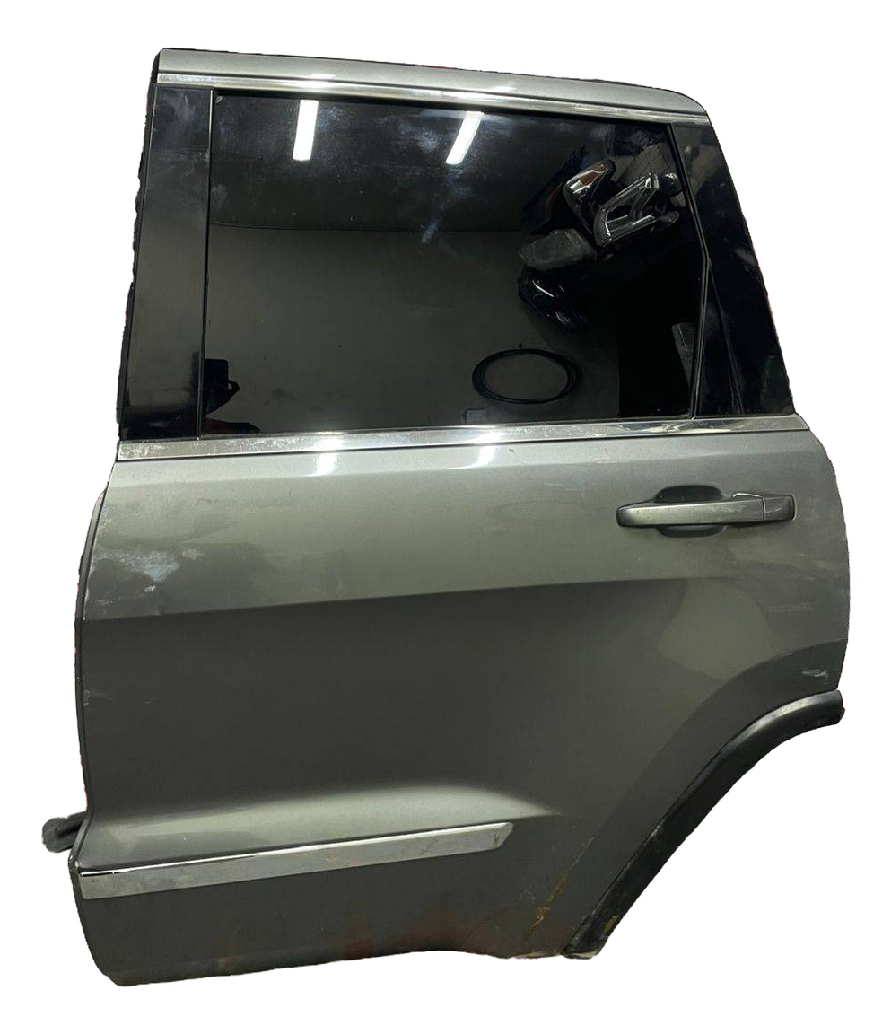 Jeep Grand cherokee 2011 - 2020 Puerta Trasera Izquierdo Usado Original
