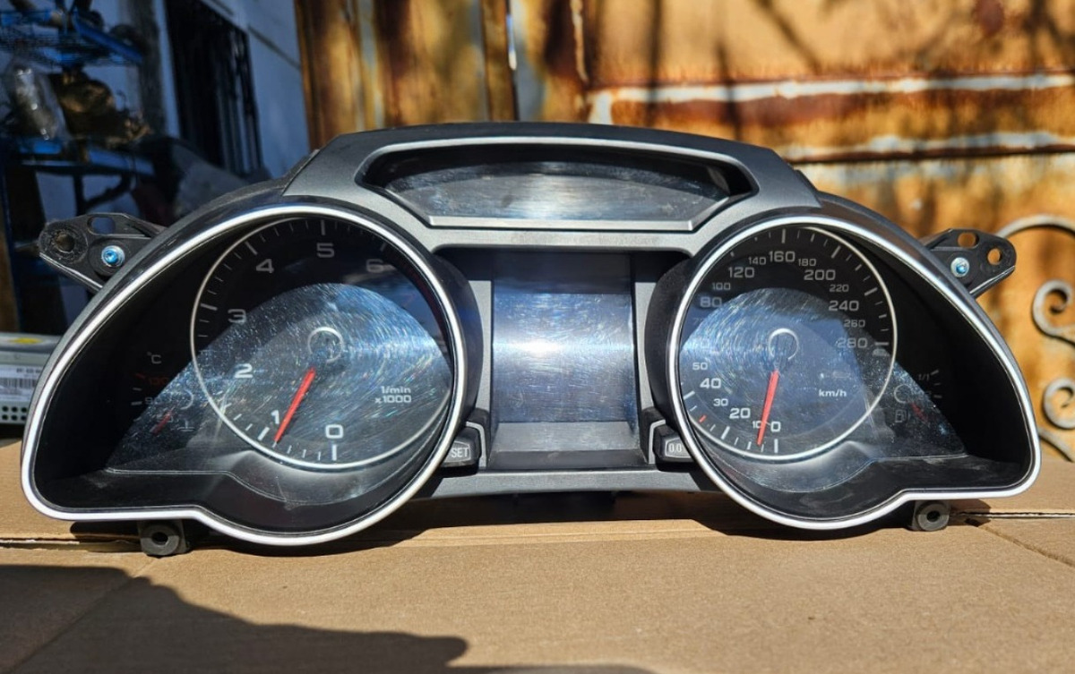 Audi A5 2010-2016 Cluster Velocimetro