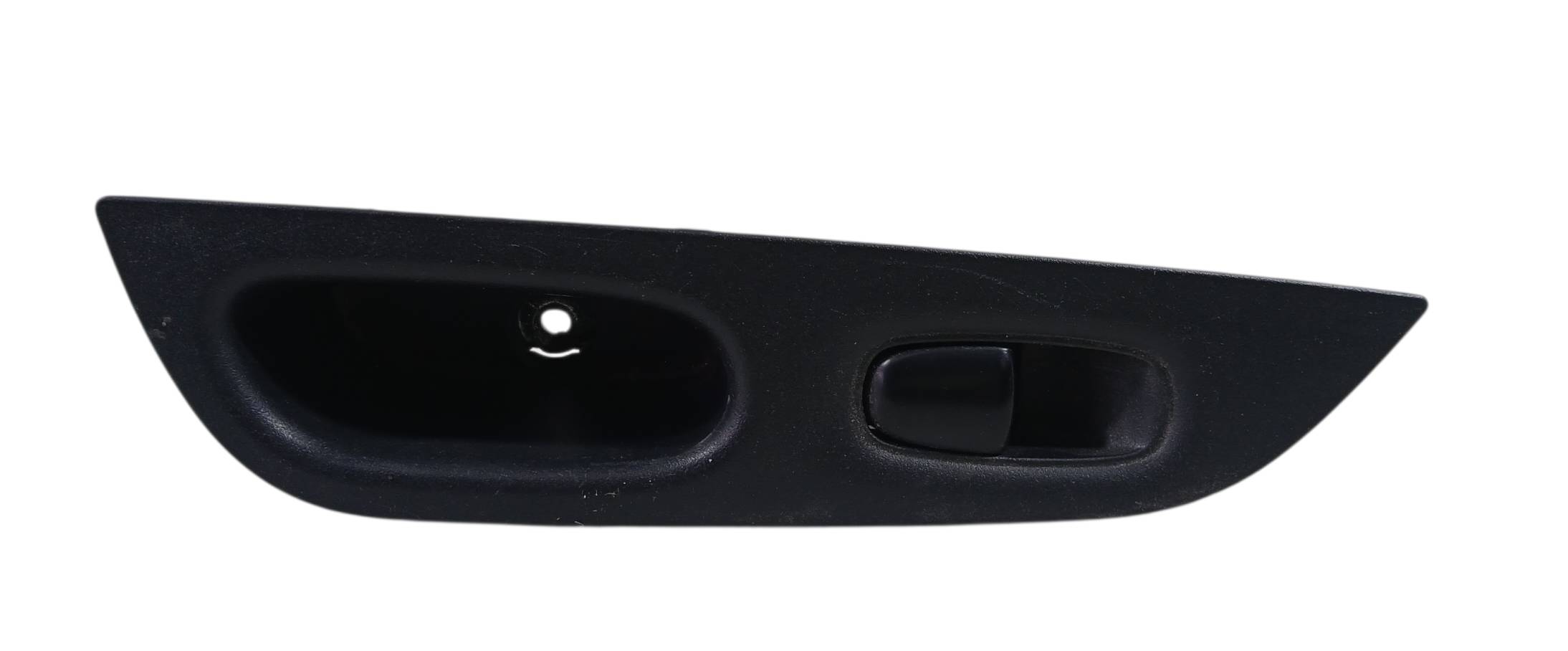Nissan X-trail 2015 - 2020 Control de puerta Trasera Izquierdo Usado Original