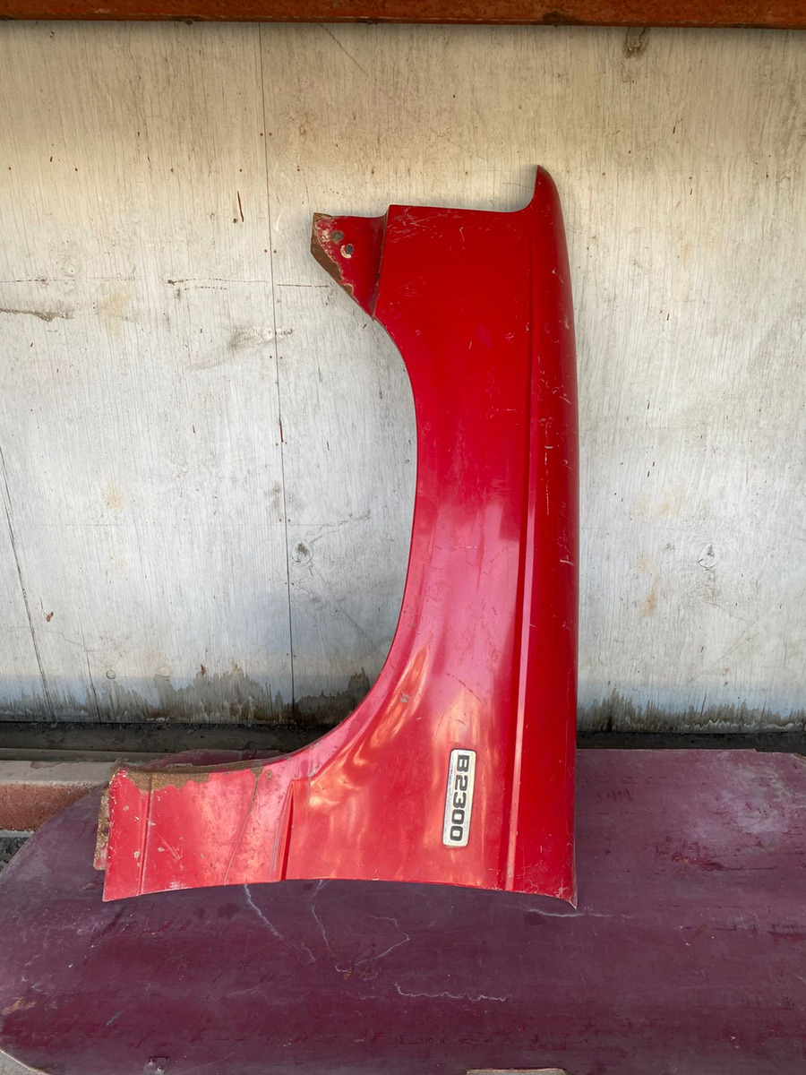 Salpicadera Izquierda Mazda Pick Up 94 97 Rojo - vista 1