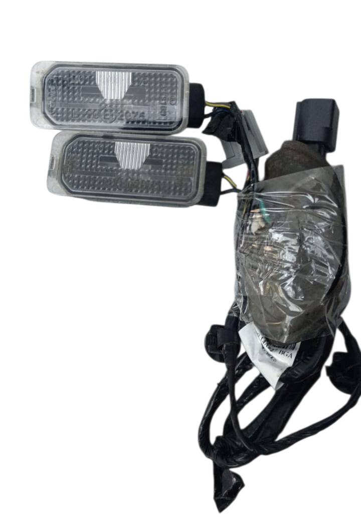 Buick Encore 2020 - 2023 Luces de Placas Usado Original