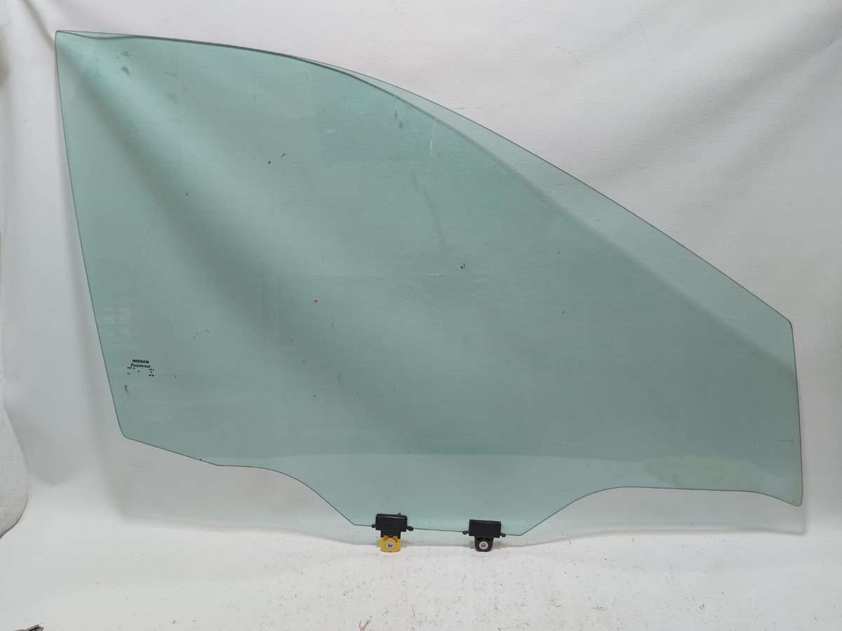 Vidrio Puerta Delanter Derecha Nissan Xtrail Rogue 2015-2020 - vista 1