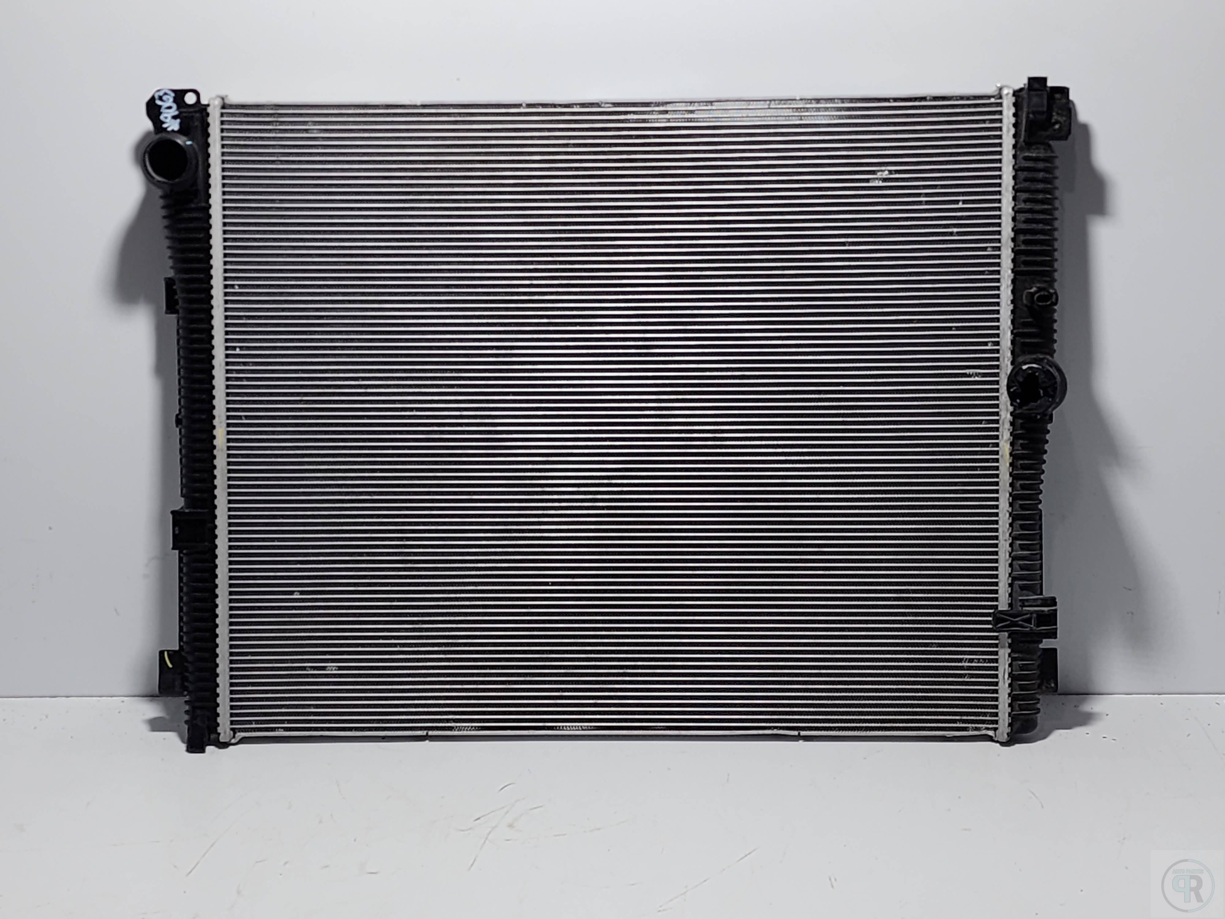Bmw Serie 4 2021 - 2025 Radiador Delantera Usado Original